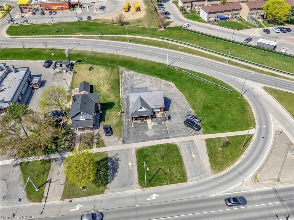 584 Colborne St, Brantford, ON N3S 3P6