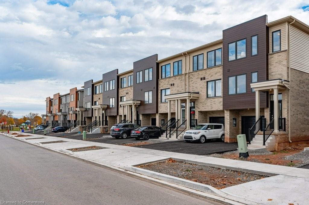 13 Bingham Rd #b, Hamilton, ON L8H 0B5