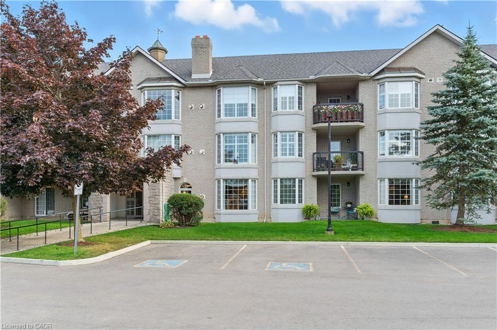 980 Golf Links Road Unit 101, Hamilton, ON L9K 1J8