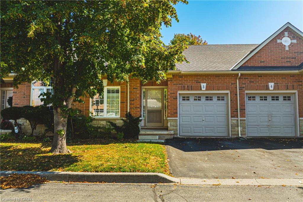 163 Livingston Avenue Unit 3, Grimsby, ON L3M 5S8