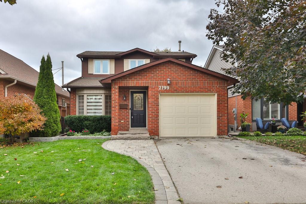 2199 Hunt Cres, Burlington, ON L7M 3E2