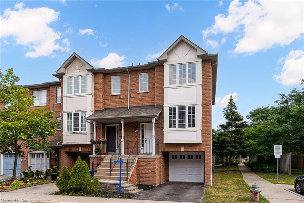 80 Acorn Place Unit 49, Mississauga, ON L4Z 4E1