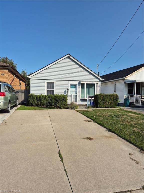 372 Waverly St, Hamilton, ON L8H 6R2