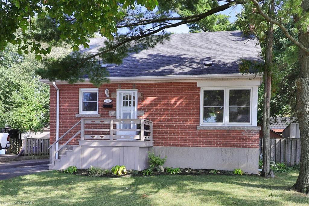 15 E 41st St, Hamilton, ON L8T 2Z3