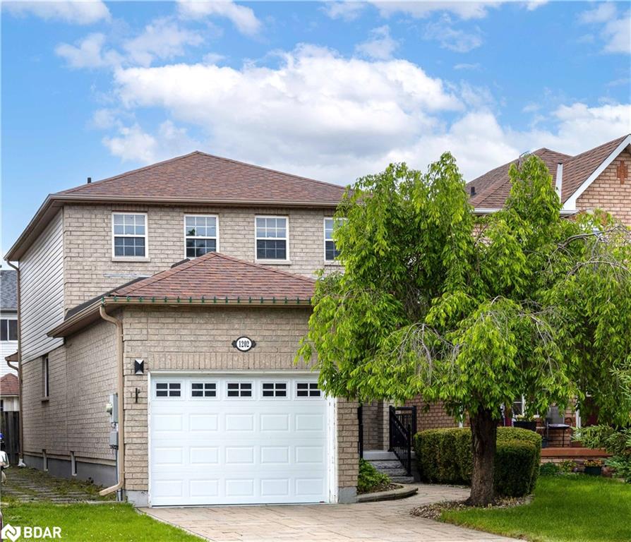 1202 Andrade Ln, Innisfil, ON L9S 4X6