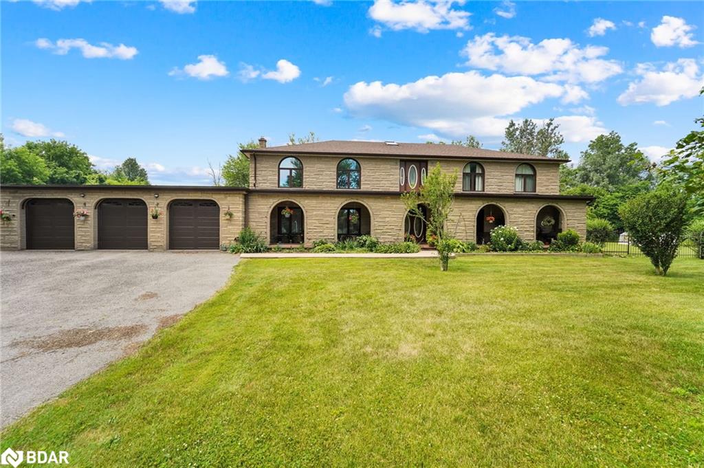 805 Centre Rd, Haltonville, ON L8N 2Z7