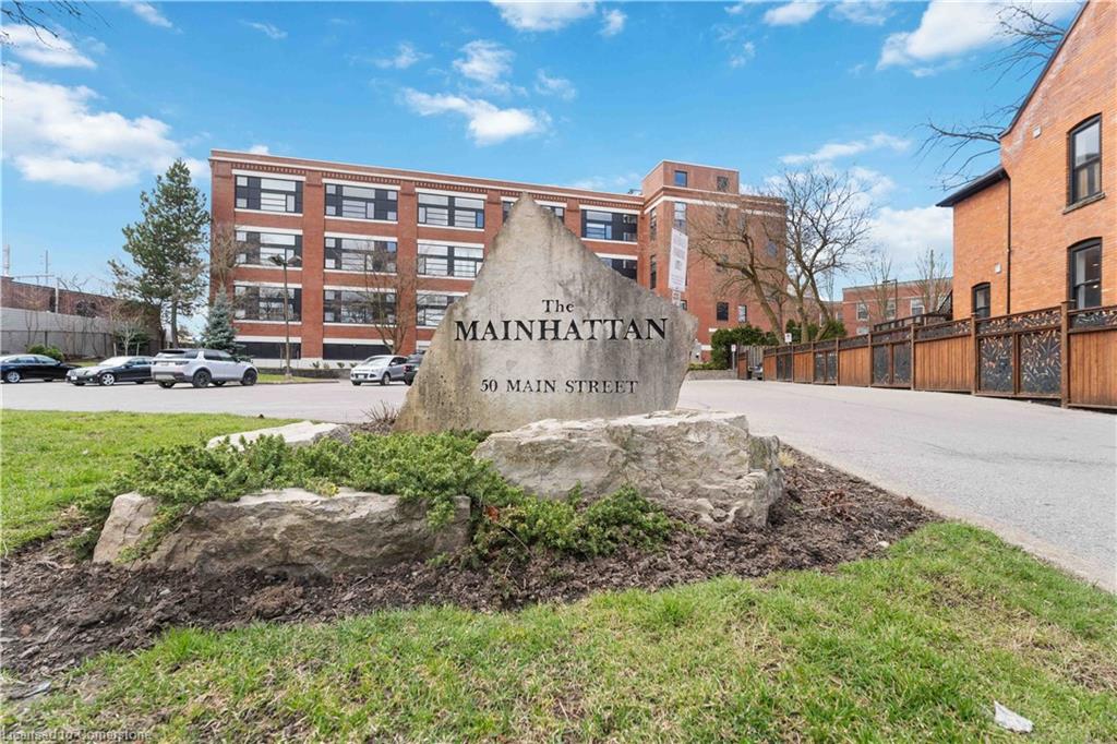 50 Main Street Unit 202, Hamilton, ON L9H 2P6