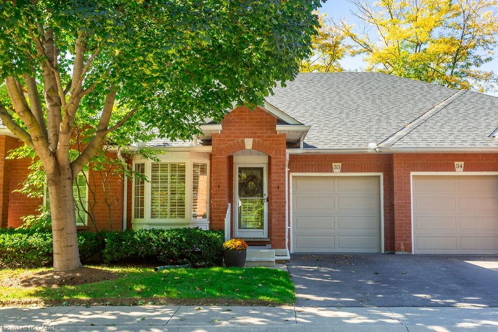 2350 New Street Unit 33, Burlington, ON L7R 4P8