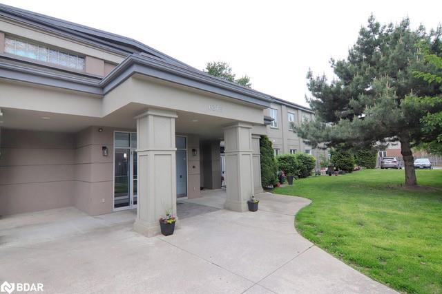 6365 Drummond Road Unit 110, Niagara Falls, ON L2G 4N1