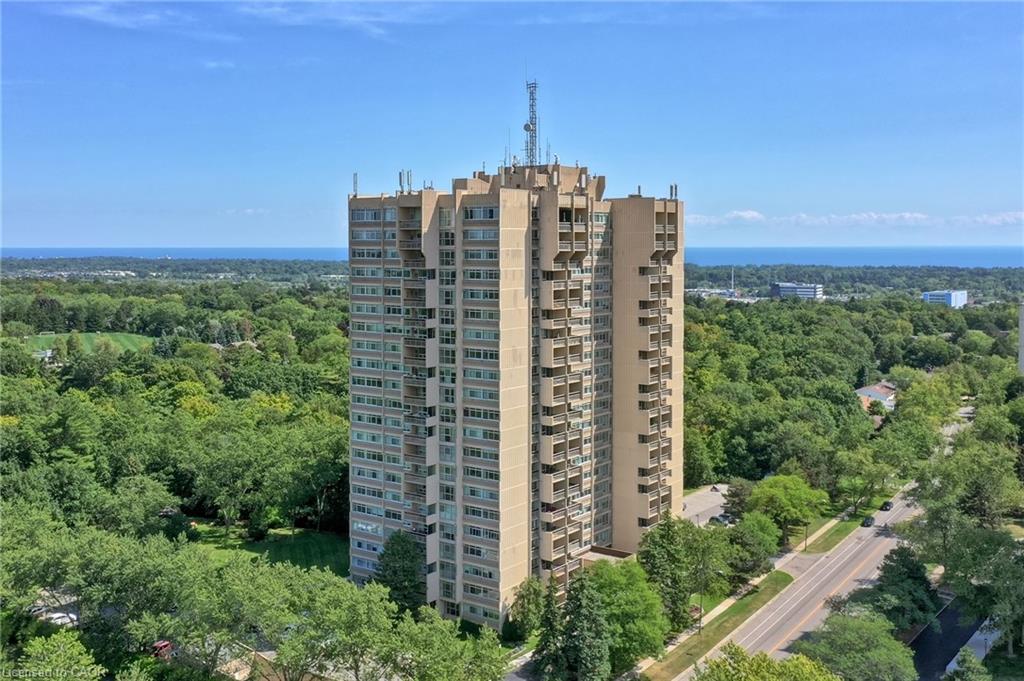 1359 White Oaks Boulevard Unit 804, Oakville, ON L6H 2R8