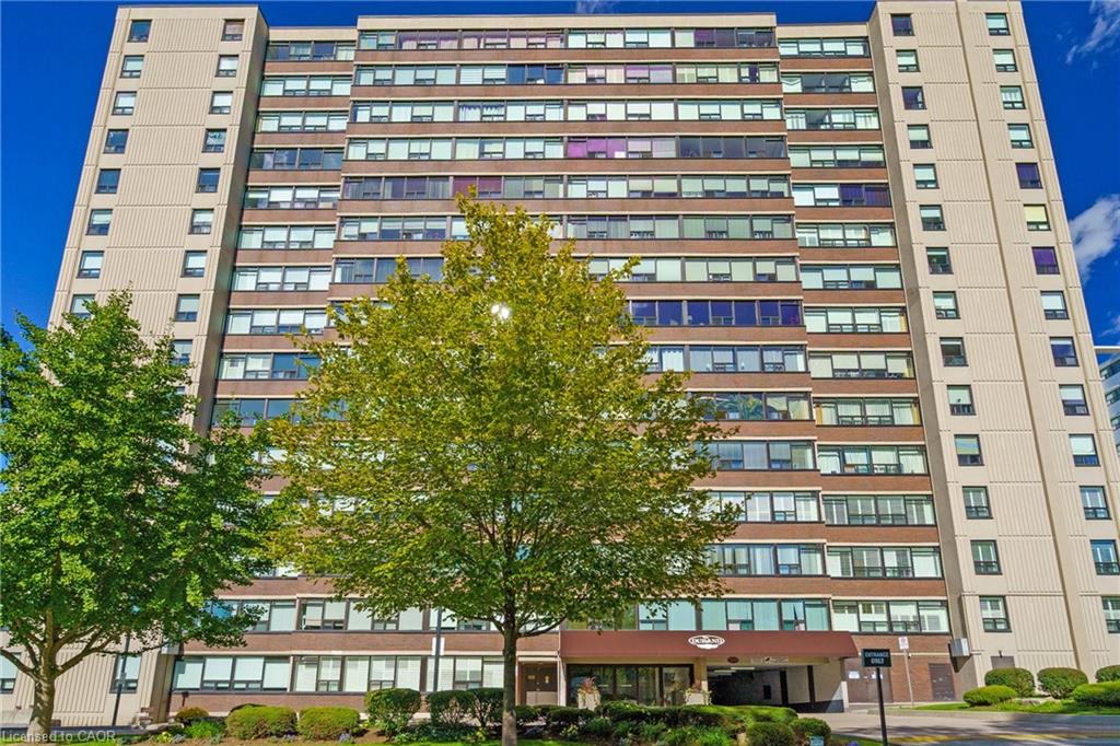 120 Duke Street Unit 403, Hamilton, ON L8P 4T1