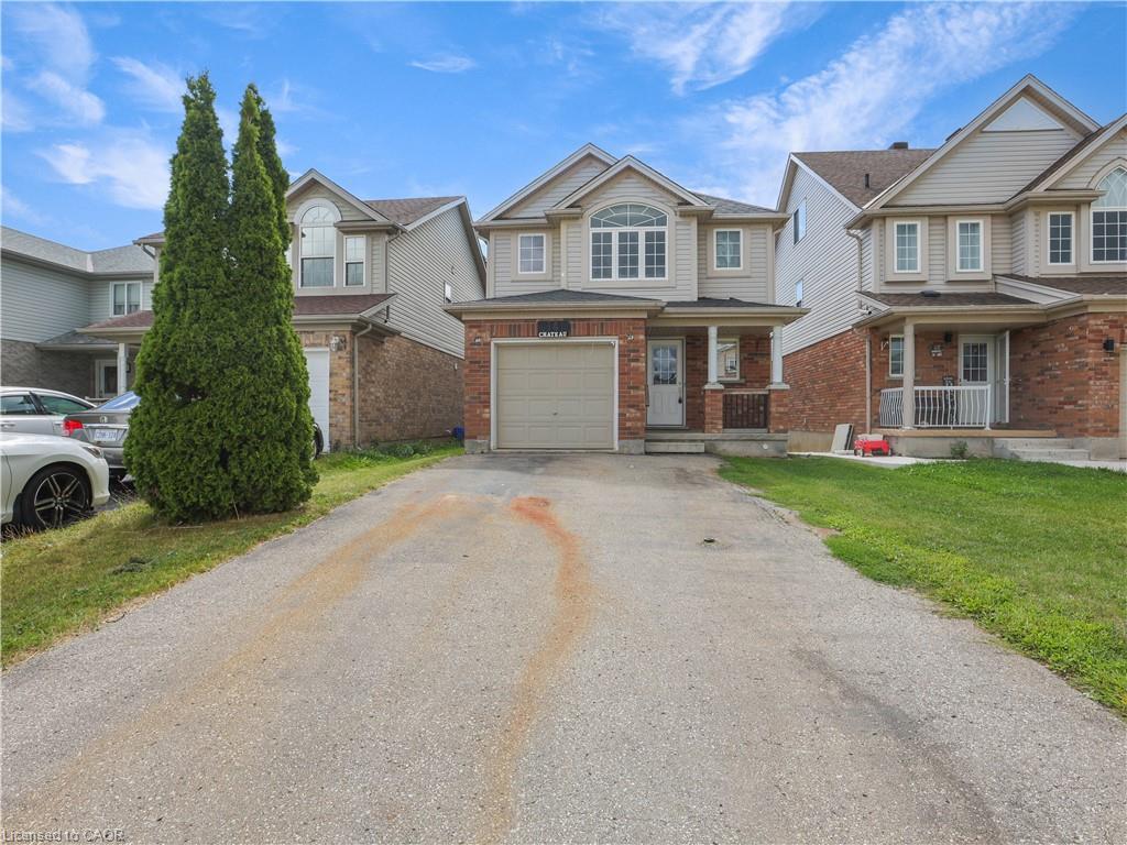 14 Chateau Cres, Cambridge, ON N3H 5S2