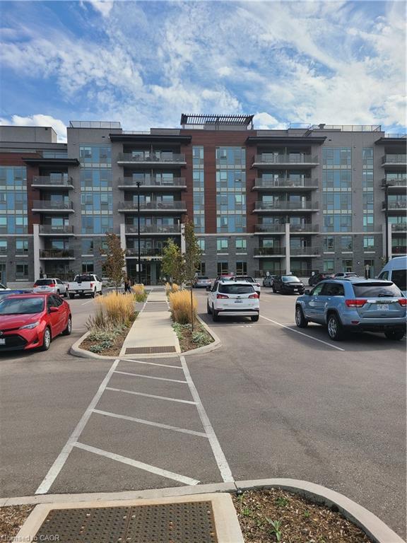 34 Norman Street S Unit 208, Brantford, ON N3R 2Y1