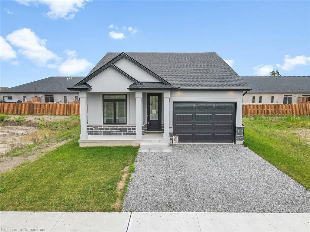 211 Sycamore St, Welland, ON L3C 0J8