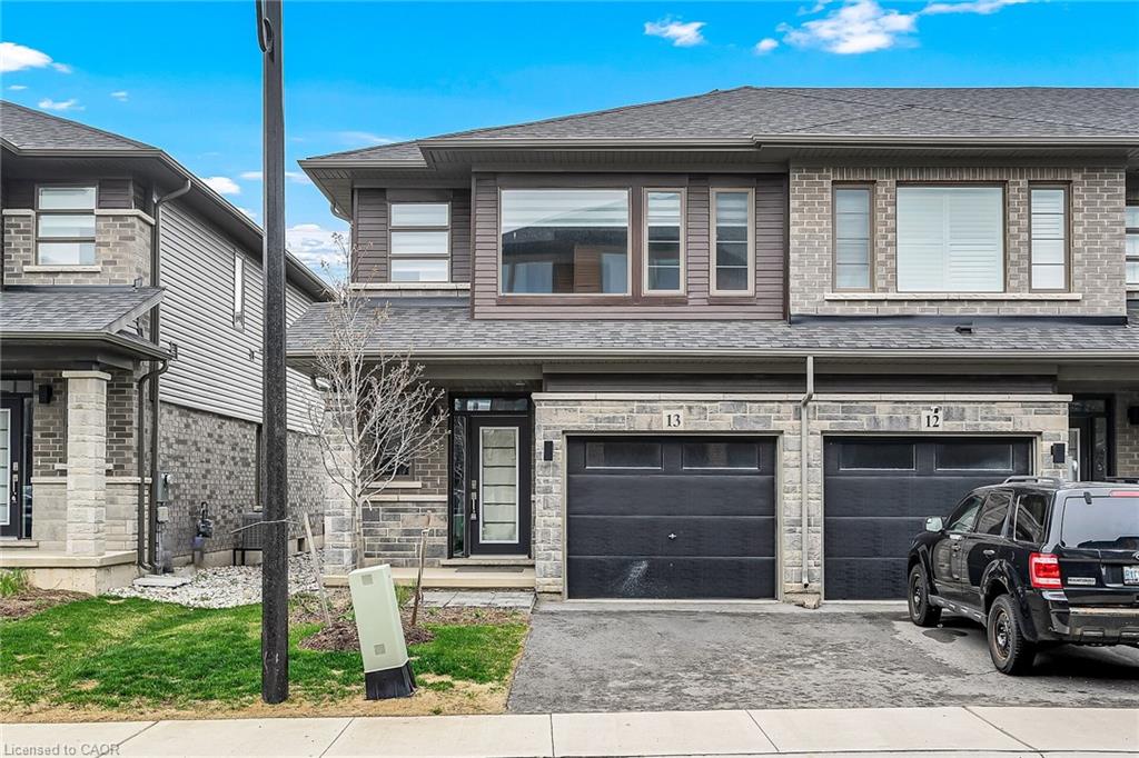61 Soho Street Unit 13, Hamilton, ON L8J 0M6