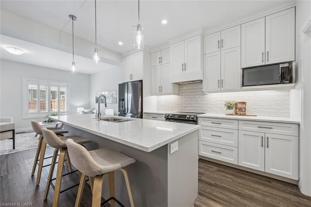 34 Wideman Blvd, Guelph, ON N1E 7L8