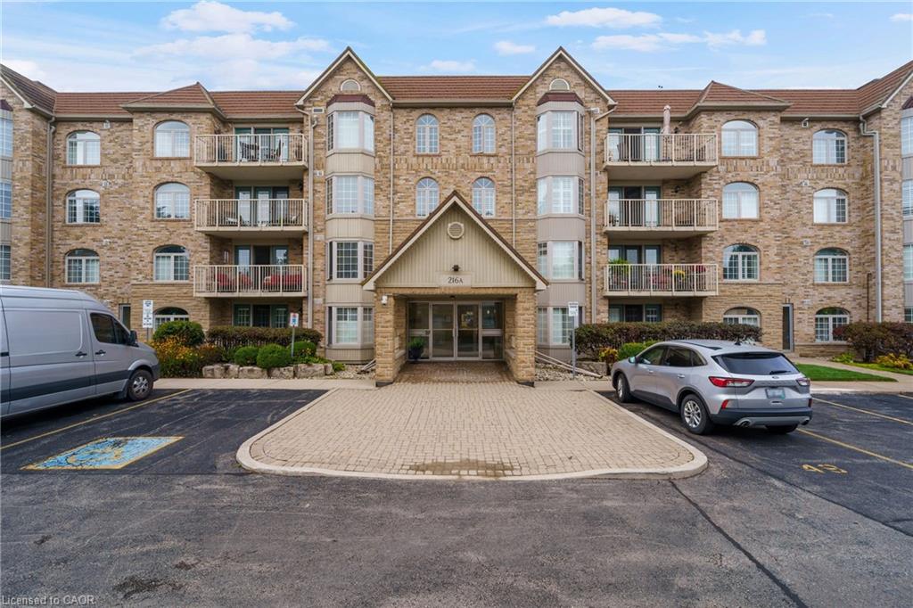 216 Plains Road W Unit A304, Burlington, ON L7T 4K8
