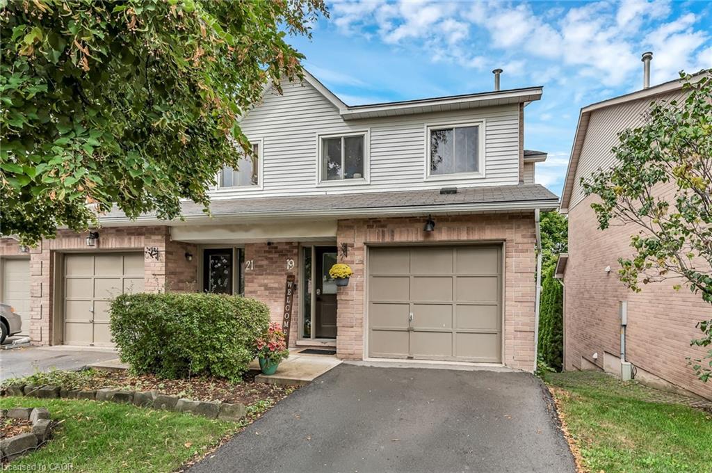 26 Moss Boulevard Unit 19, Hamilton, ON L9H 6W7