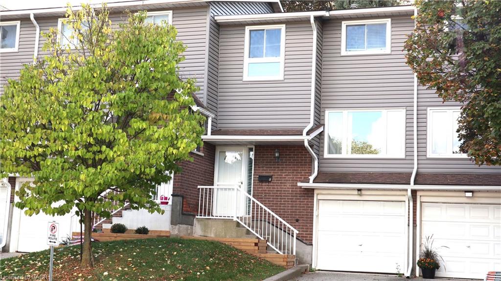 297 Bluevale Street N Unit B, Waterloo, ON N2J 4H6