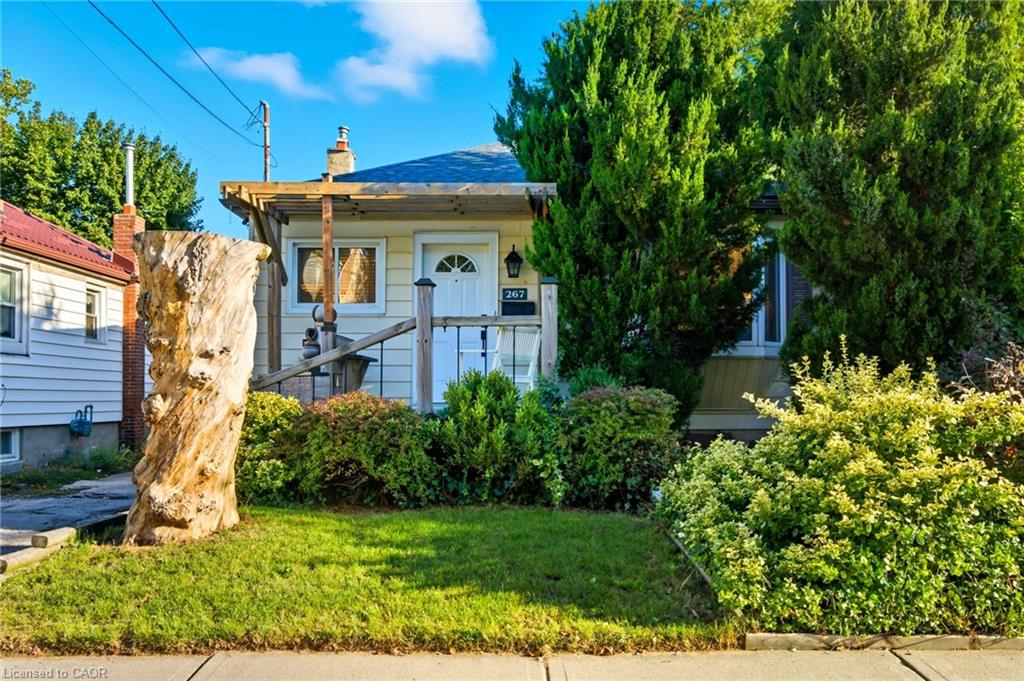 267 Thayer Ave, Hamilton, ON L9A 1J6