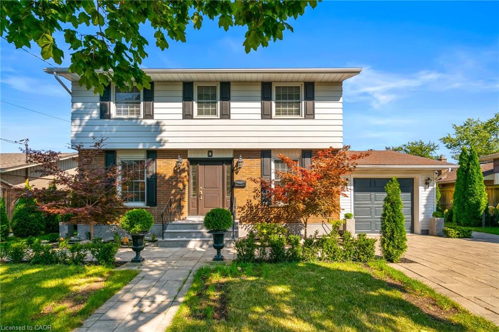 4 Upper Canada Dr, St. Catharines, ON L2N 3H4