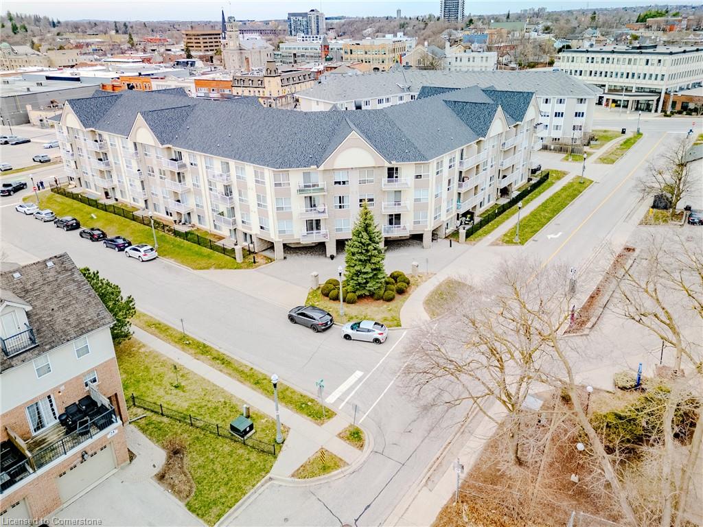 8 Harris Street Unit 422, Cambridge, ON N1R 8R1
