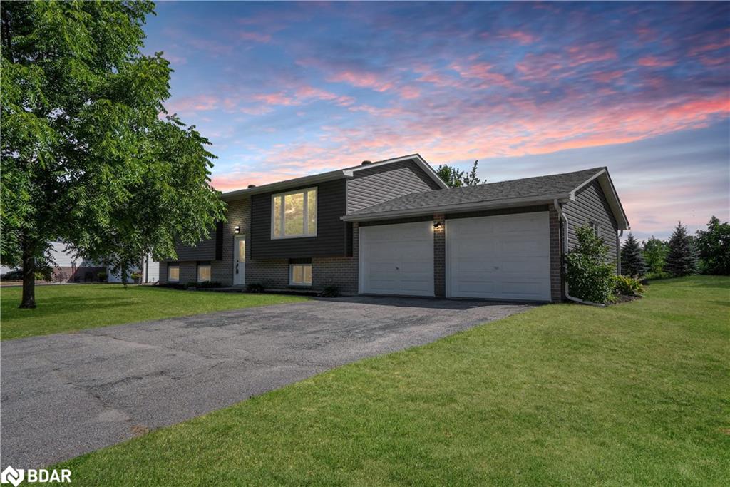 23 Spencer Trl, Oro-Medonte, ON L0L 2L0