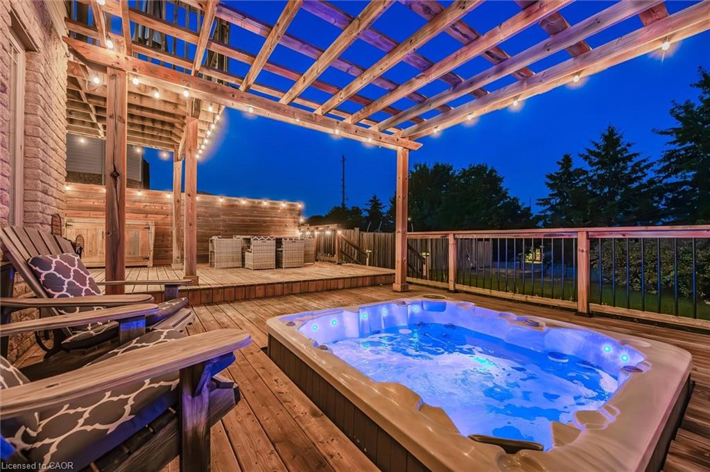 117 Simmonds Dr, Guelph, ON N1E 7L8