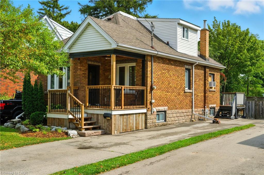 57 Highcliffe Ave, Hamilton, ON L9A 3L3