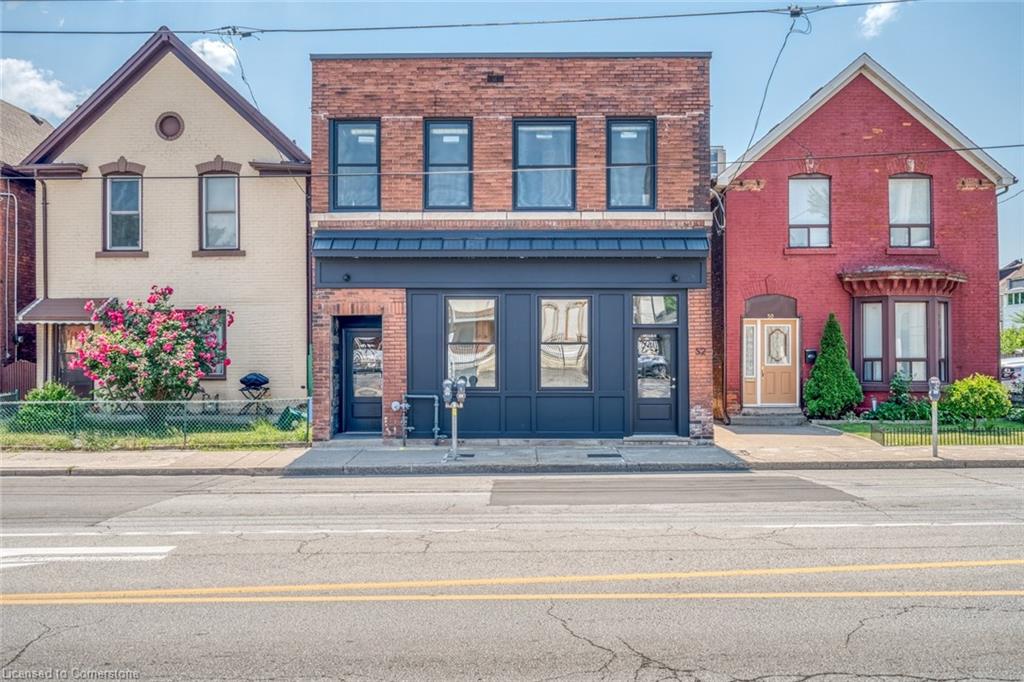 52 Barton St E, Hamilton, ON L8L 2V8