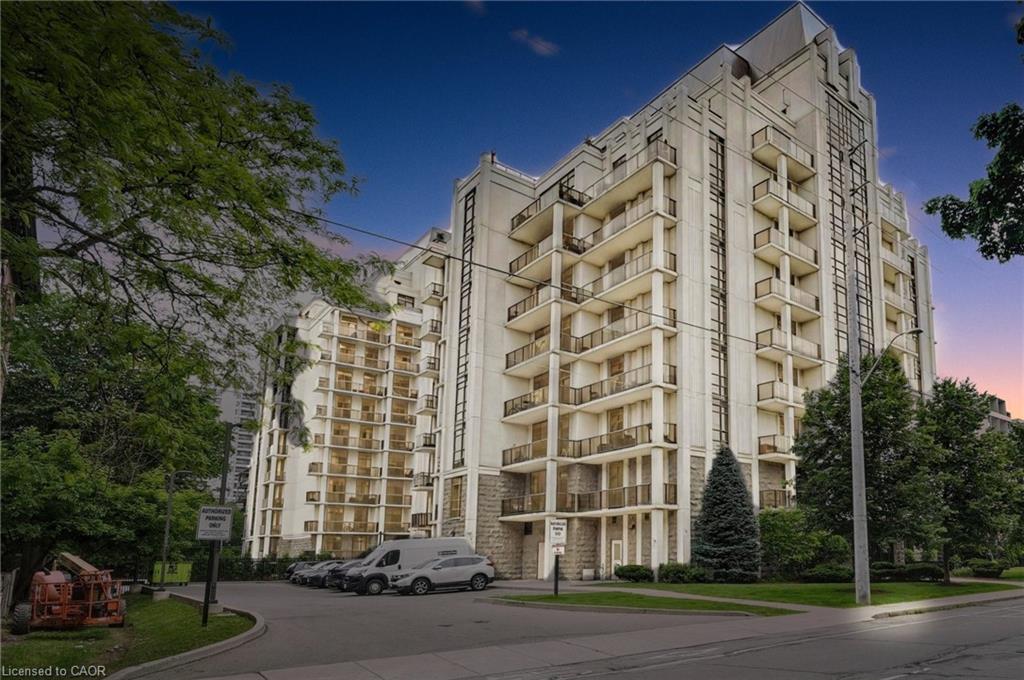 90 Charlton Avenue W Unit 304, Hamilton, ON L8P 0B4
