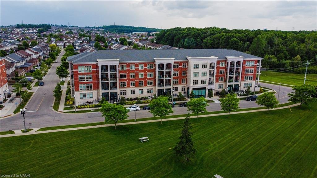 195 Commonwealth Street Unit 213, Kitchener, ON N2E 0H5