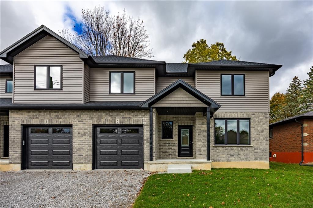 5 Maple Ave, Port Dover, ON N0A 1N6