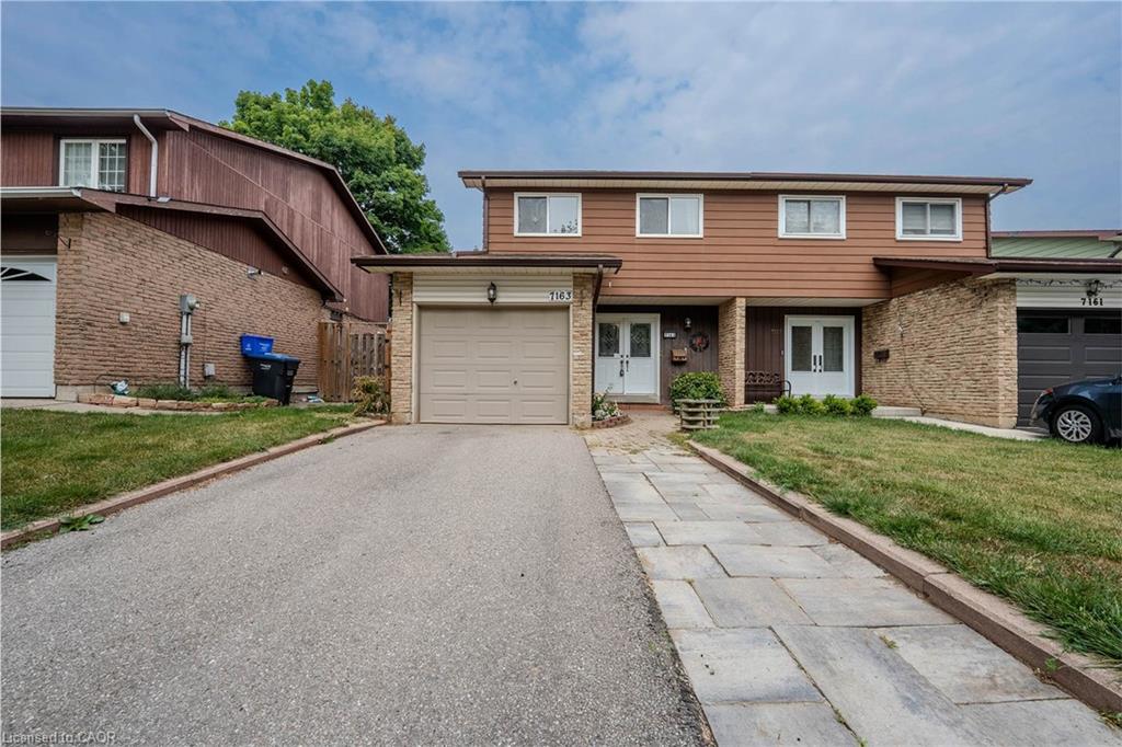 7163 Fayette Cir, Mississauga, ON L5N 1Y5