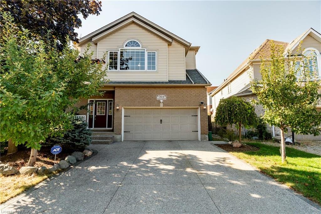 564 Willow Wood Dr, Waterloo, ON N2T 2T5
