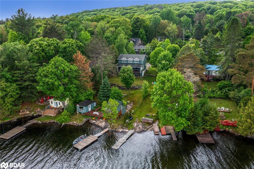 1033 Harvest Moon Ln, Algonquin Highlands, ON K0M 1S0
