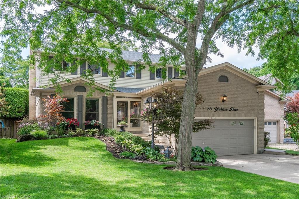 10 Yorkview Pl, Dundas, ON L9H 6N6
