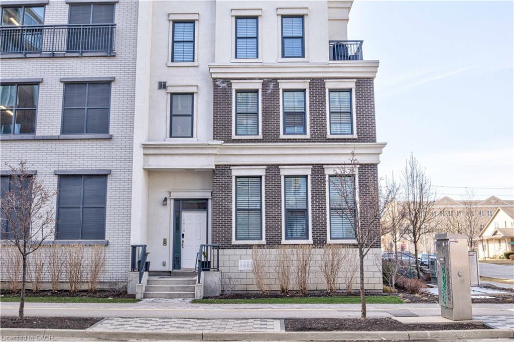 155 Caroline Street S Unit Th10, Waterloo, ON N2L 0J8