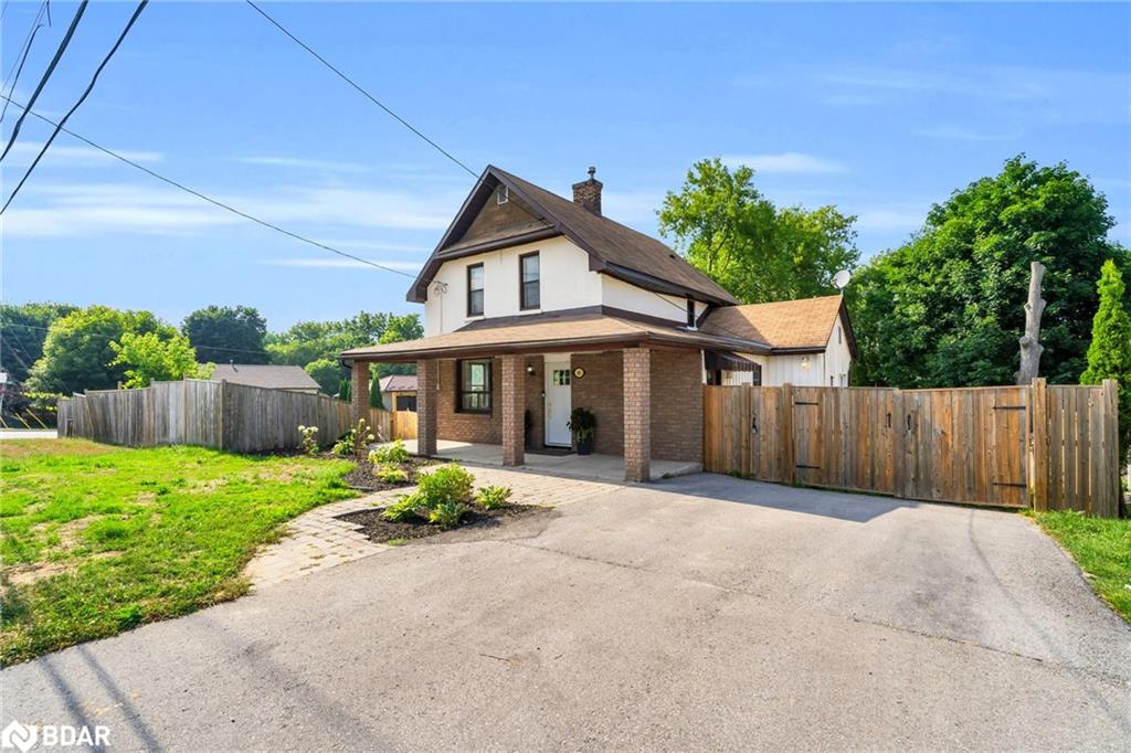 145 Margaret St, Essa, ON L0M 1B0
