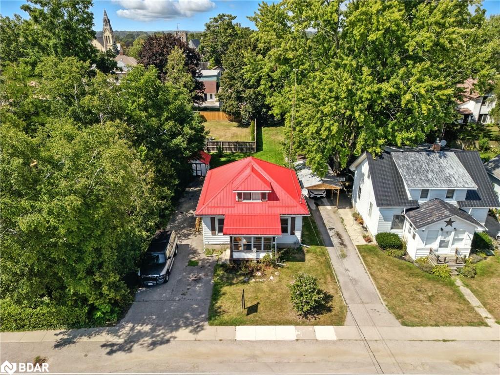 15 E Church St, Waterford, ON N0E 1Y0
