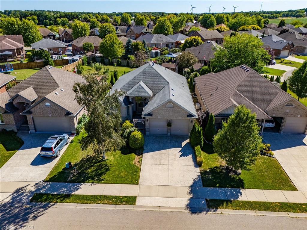 60 Willowdale Cres, Port Dover, ON N0A 1N5