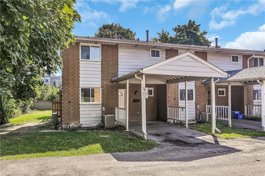 125 Limeridge Road W Unit 8, Hamilton, ON L9C 2V3