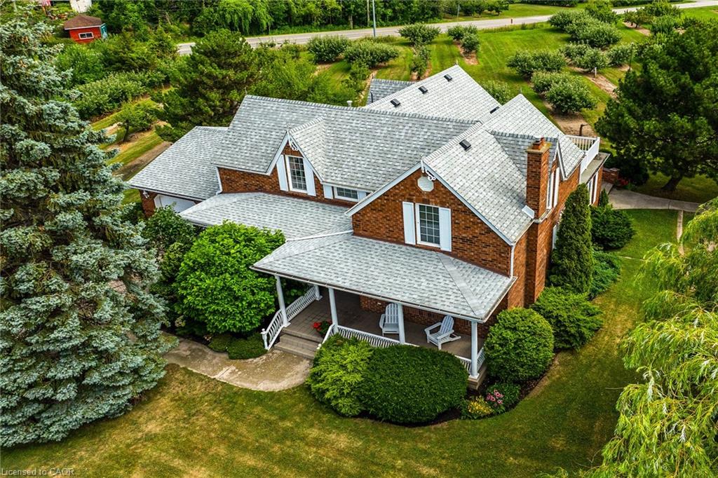 5581 King St, Beamsville, ON L0R 1B3