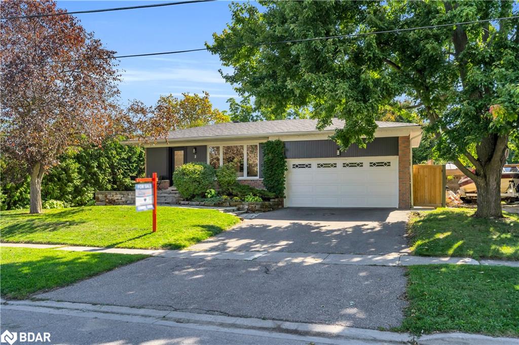 3 Stockman Cres, Halton Hills, ON L7G 1J5