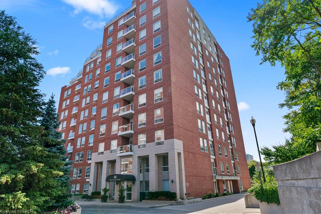 40 Old Mill Road Unit 103, Oakville, ON L6J 7W2