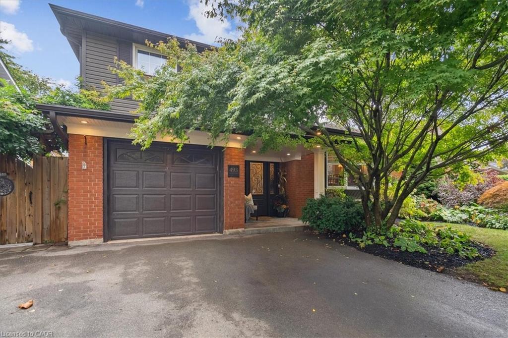 493 Donegal Dr, Burlington, ON L7L 2M6