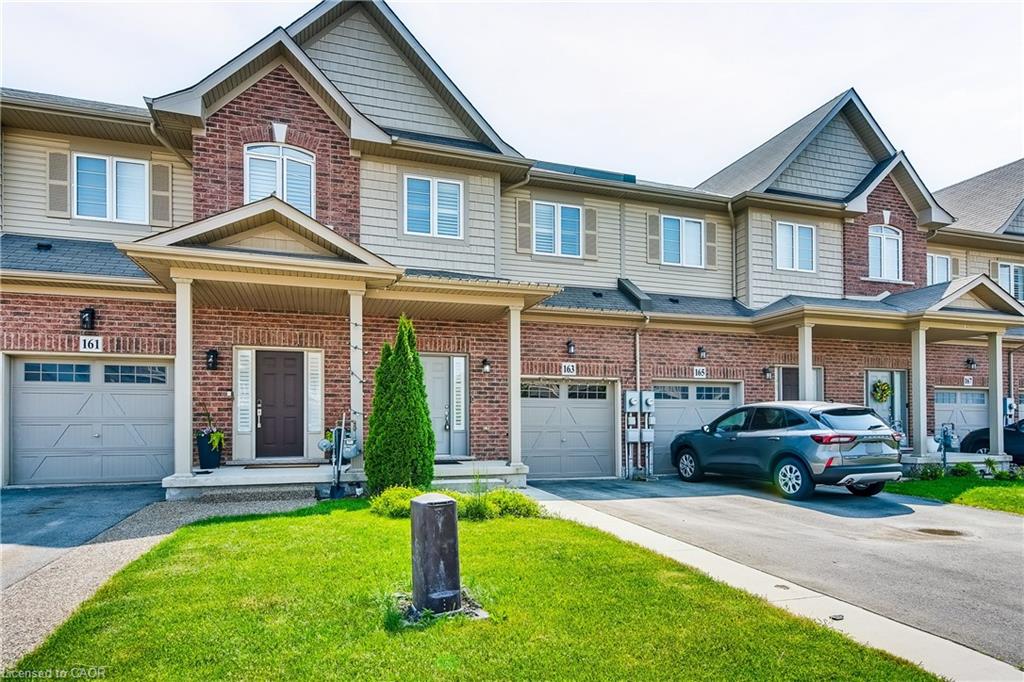 163 Lormont Blvd, Hamilton, ON L8J 0K2