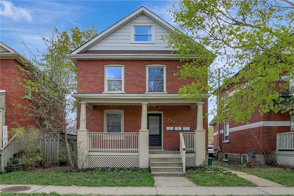 211 Dolph St N, Cambridge, ON N3H 2A6