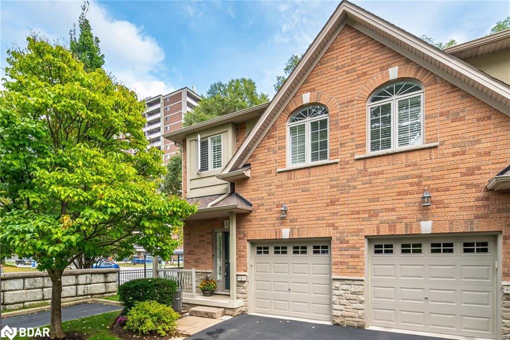 540 Guelph Line Unit 1, Burlington, ON L7R 3M4