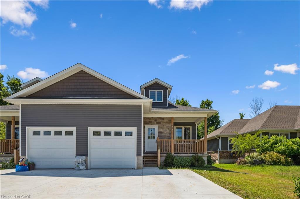 22 Ann St S, Minto, ON N0G 1M0